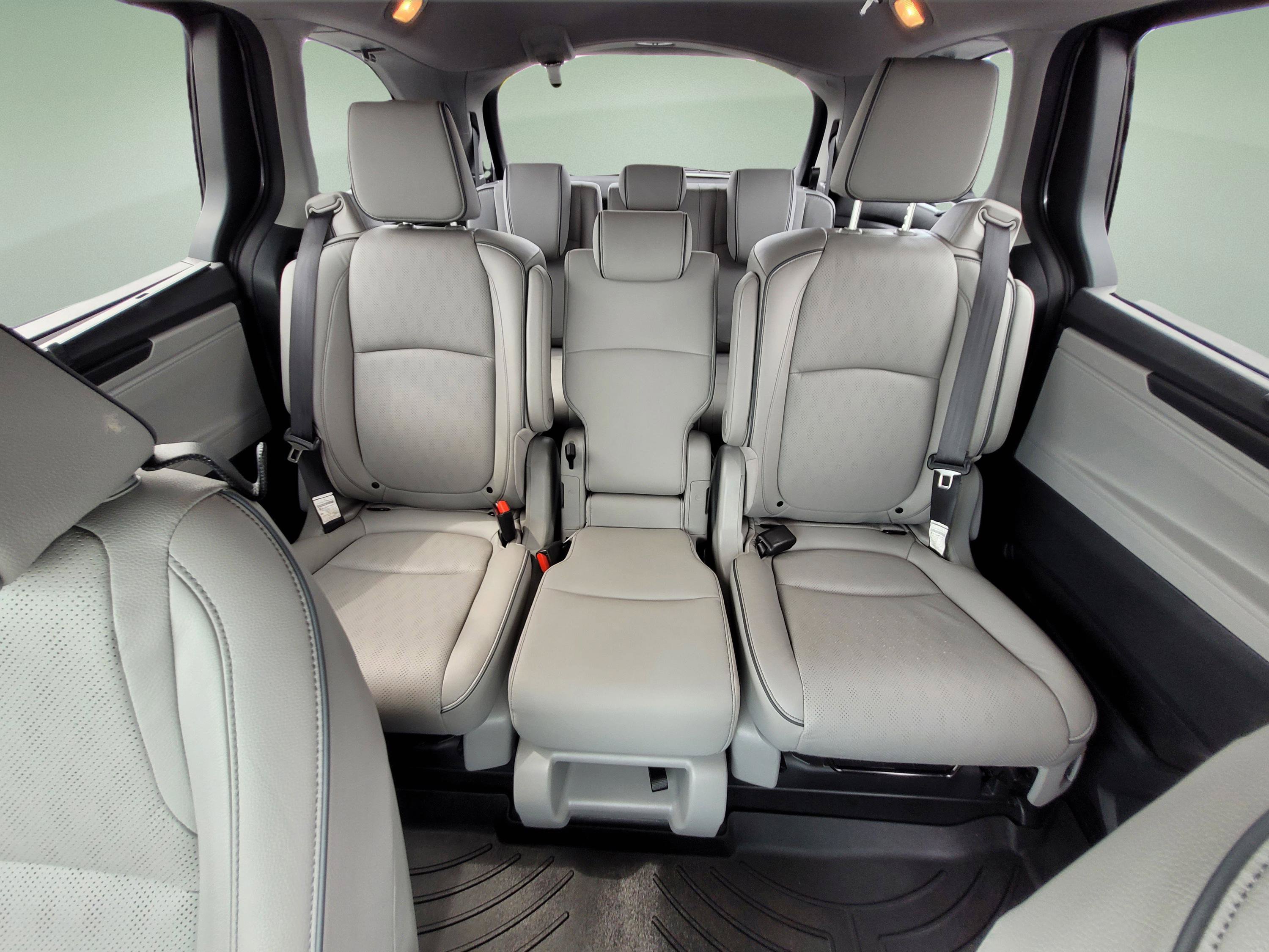 Used 2024 Honda Odyssey Elite image 24