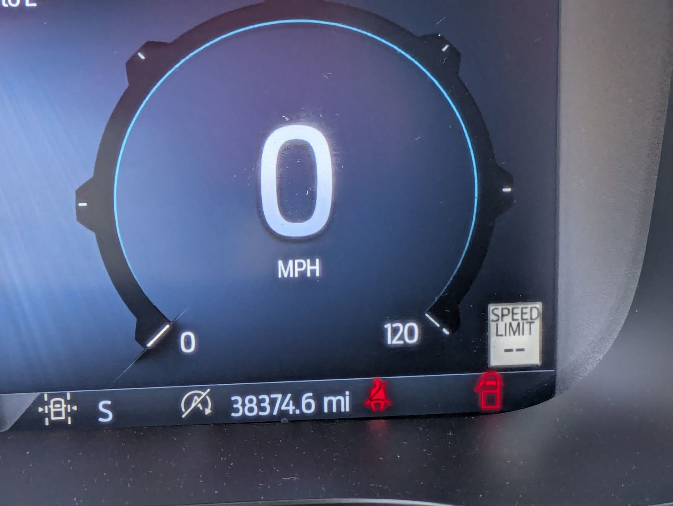 Certified 2024 Ford F150 Lariat w/ FX4 Off-Road Package AWD/4WD image 22