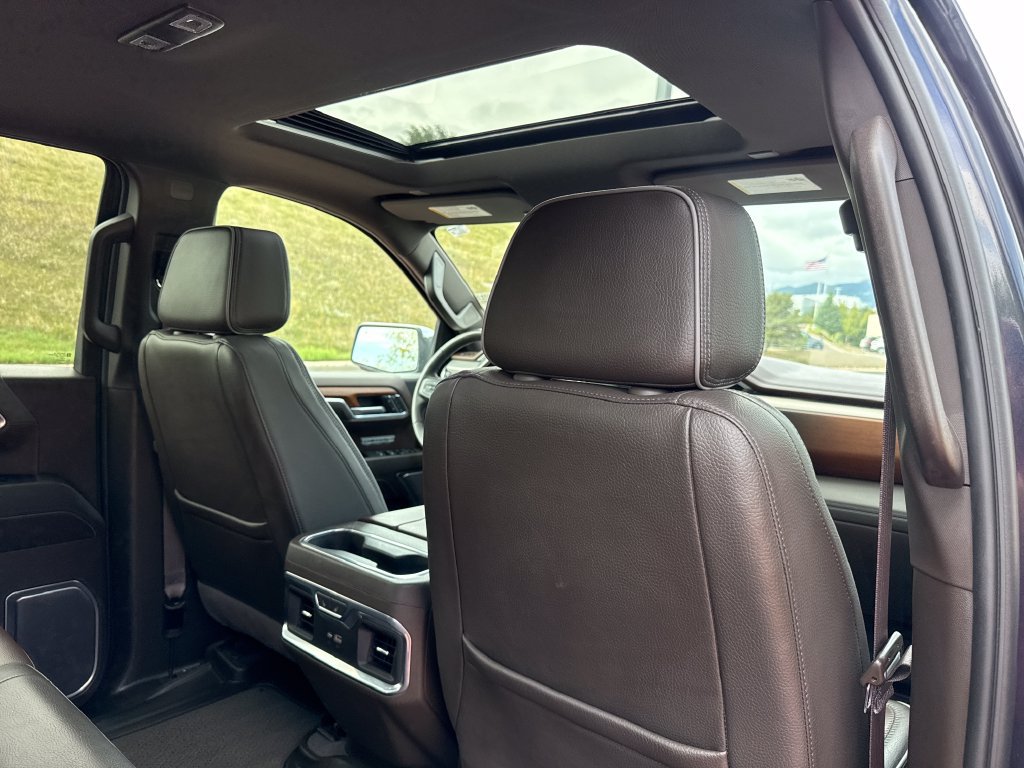 Used 2023 GMC Sierra 1500 Denali AWD/4WD image 25