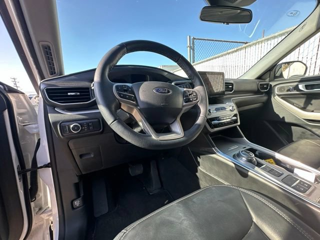 Certified 2023 Ford Explorer XLT w/ Equipment Group 202A RWD image 14
