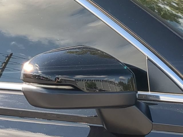 Used 2025 Honda CR-V Sport Touring image 26