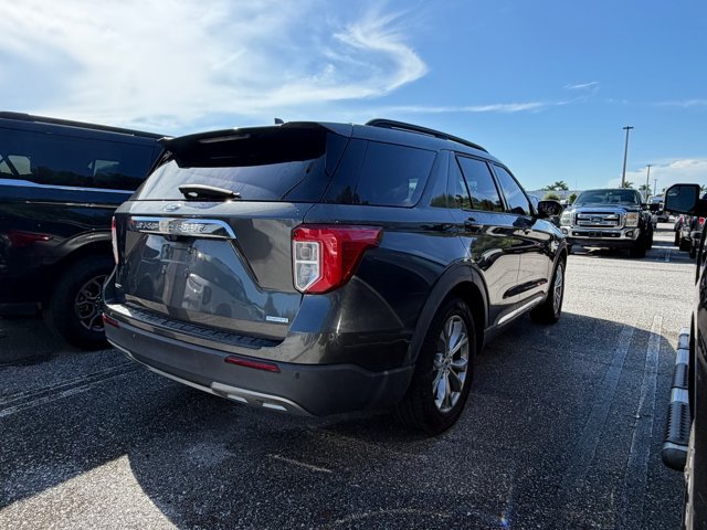 Certified 2020 Ford Explorer XLT w/ Equipment Group 202A RWD image 12