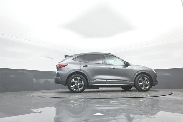 Certified 2023 Ford Escape ST-Line w/ Tech Pack #1 image 37