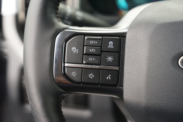 Certified 2023 Ford F250 Platinum w/ Tremor Off-Road Package AWD/4WD image 22