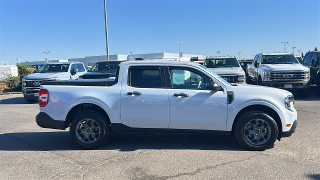 Certified 2025 Ford Maverick XLT w/ 4K Tow Package AWD/4WD image 2