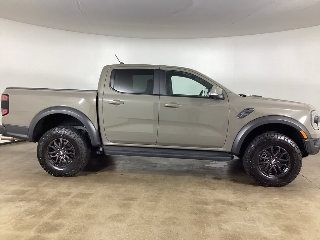Certified 2025 Ford Ranger Raptor AWD/4WD image 4