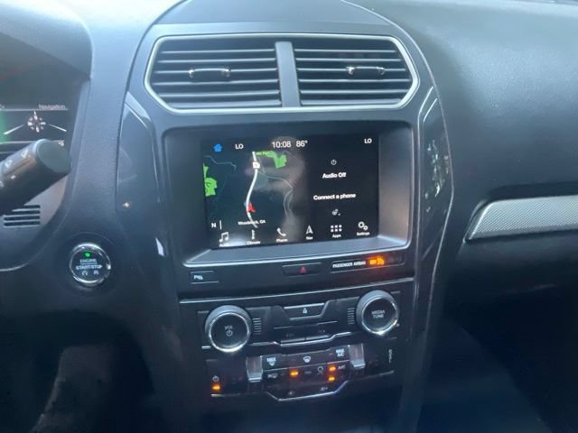 Certified 2018 Ford Explorer XLT w/ Equipment Group 202A FWD image 15