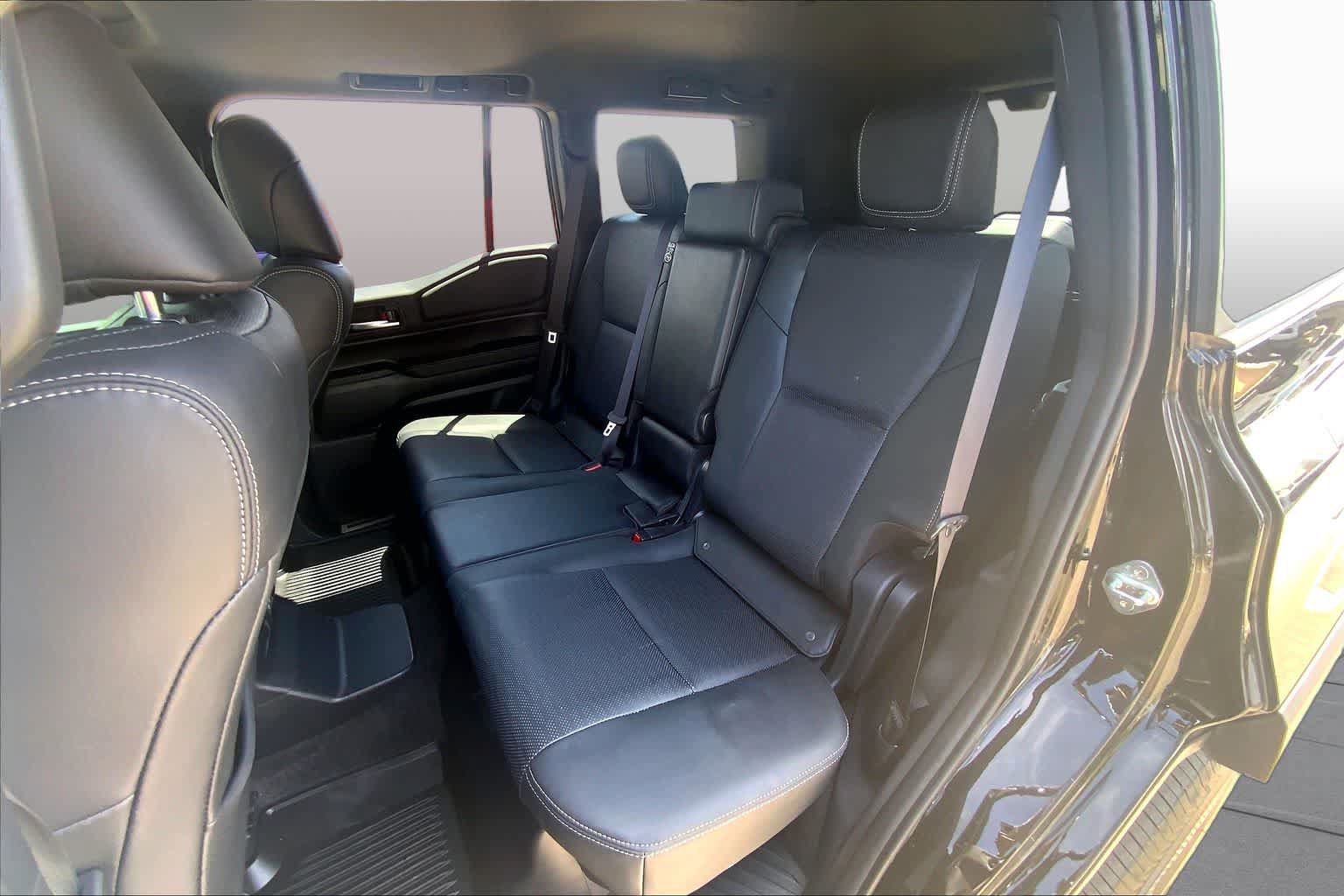 Used 2025 Toyota Land Cruiser w/ Premium Package AWD/4WD image 20