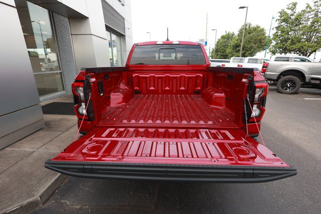 Certified 2025 Ford Ranger Lariat w/ Chrome Accent Package AWD/4WD image 8
