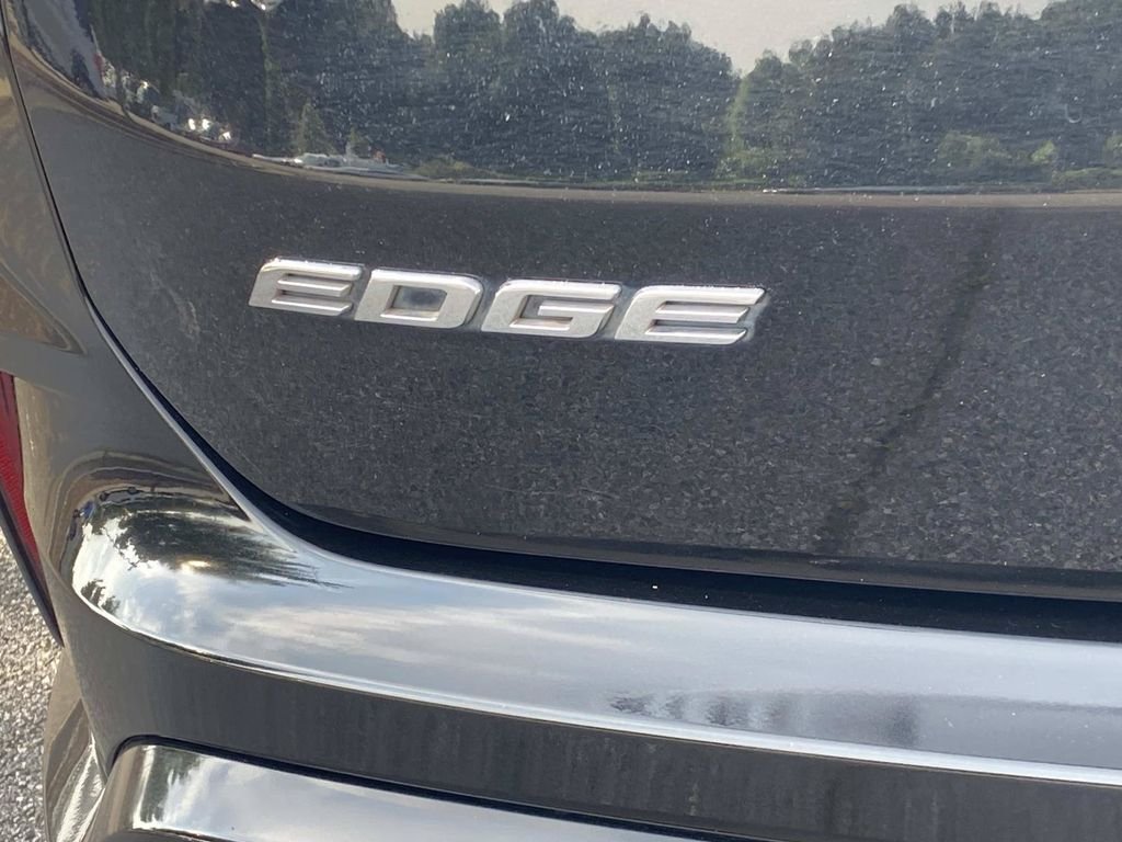 Certified 2019 Ford Edge ST w/ Equipment Group 401A AWD/4WD image 5