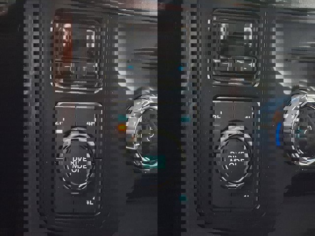 Certified 2023 Ford F150 XLT w/ Equipment Group 302A High image 8