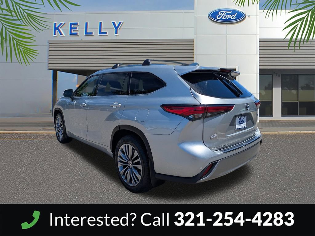 Used 2022 Toyota Highlander Platinum AWD/4WD image 8
