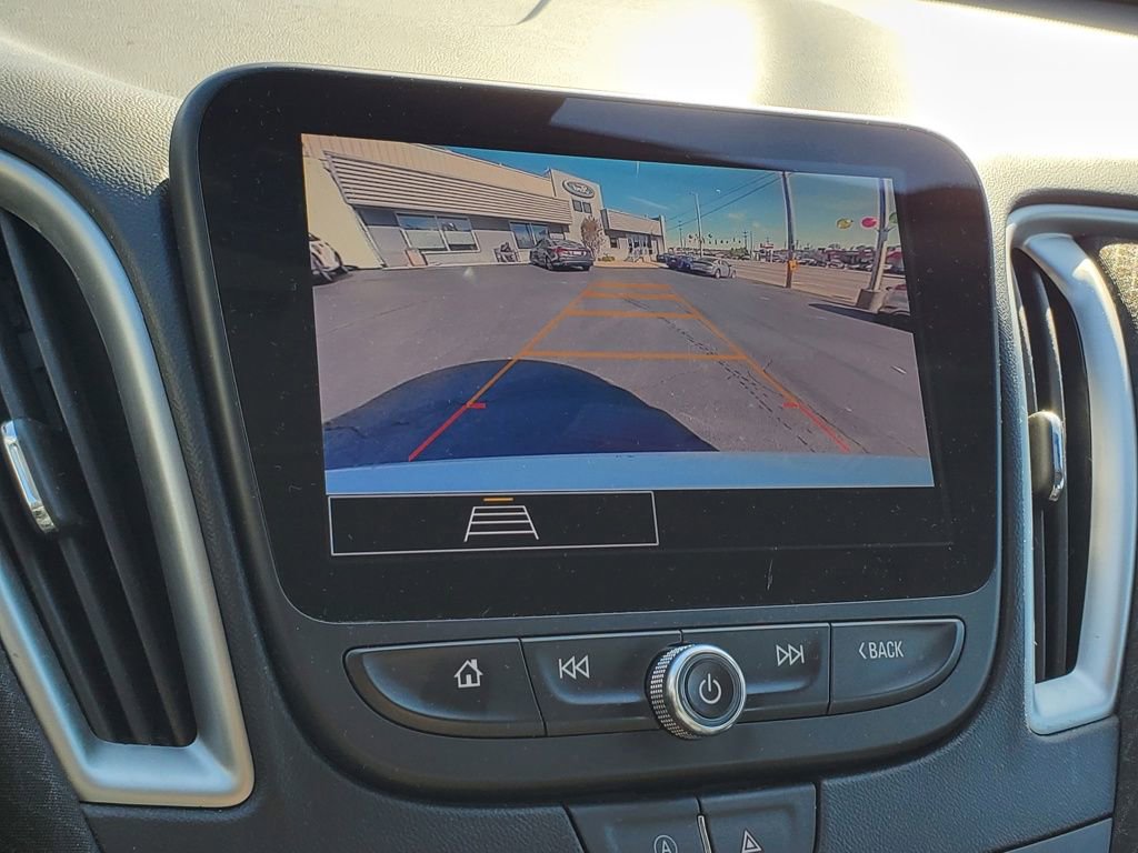 Used 2024 Chevrolet Malibu LT image 25