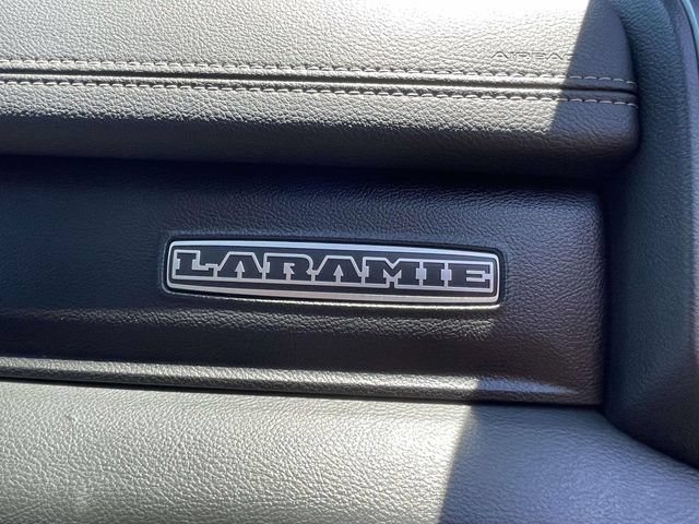 Used 2021 RAM 1500 Laramie w/ Sport Appearance Package AWD/4WD image 26