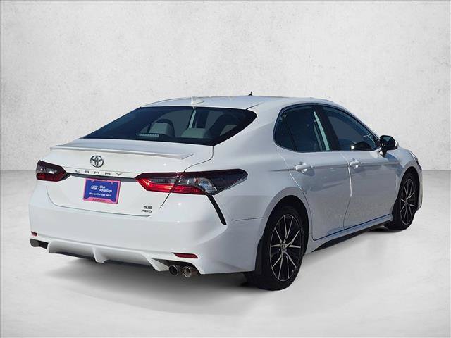 Used 2024 Toyota Camry SE AWD/4WD image 5