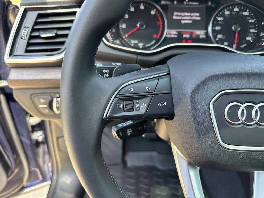 Used 2024 Audi Q5 2.0T Premium image 24