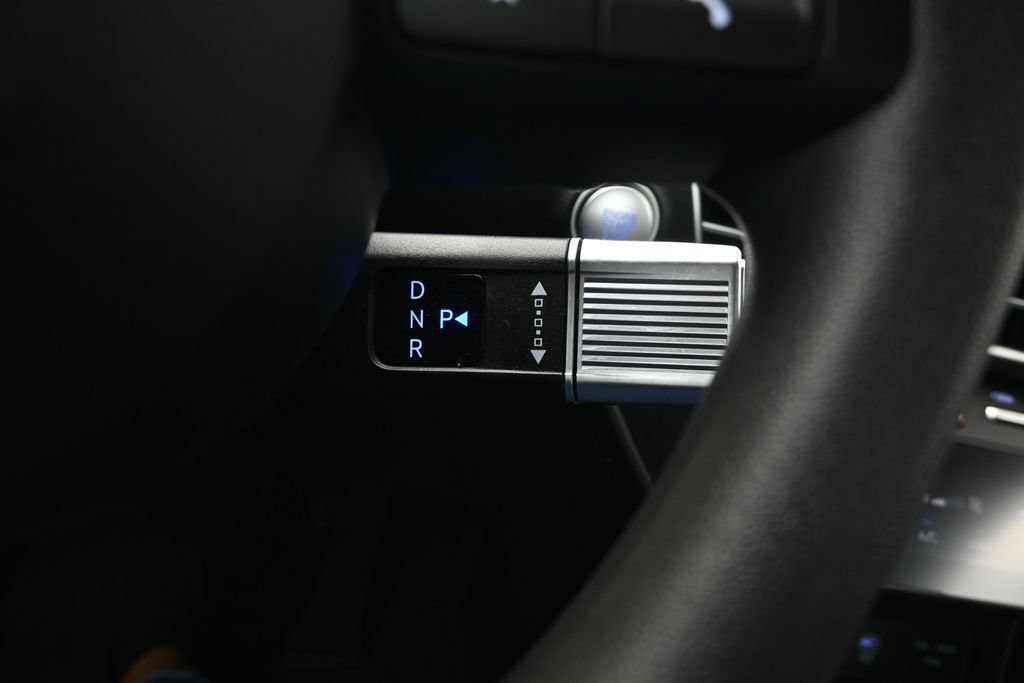 Used 2025 Hyundai Sonata SEL FWD image 30