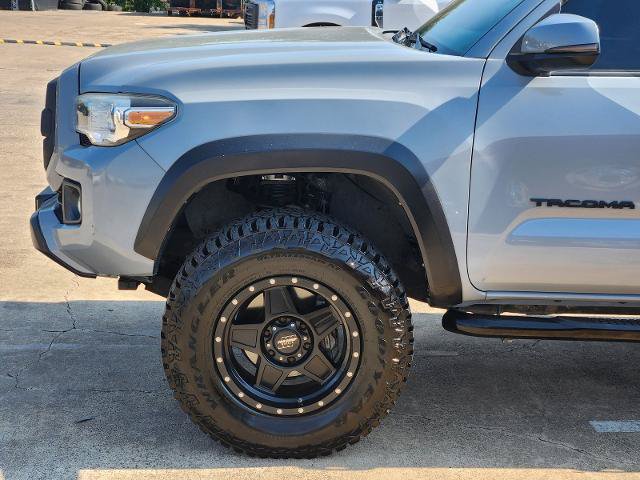 Used 2019 Toyota Tacoma TRD Off-Road RWD image 8