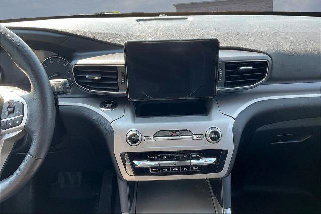 Certified 2023 Ford Explorer XLT w/ Equipment Group 202A AWD/4WD image 11
