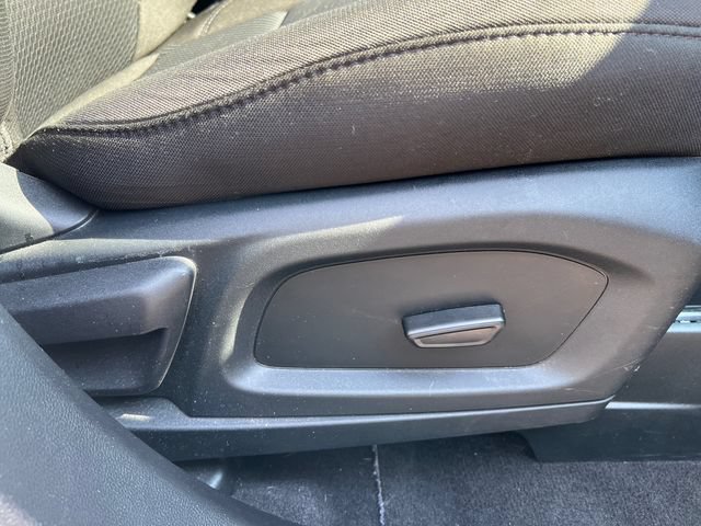 Certified 2023 Ford Explorer XLT RWD image 18