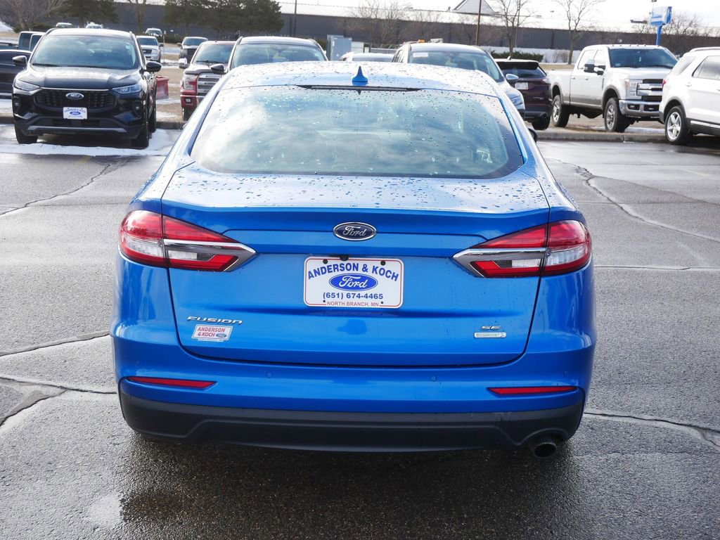 Certified 2020 Ford Fusion SE image 6
