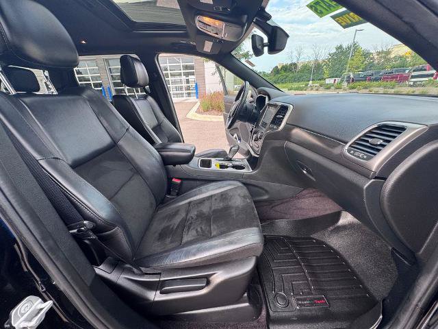 Used 2018 Jeep Grand Cherokee Altitude AWD/4WD image 24