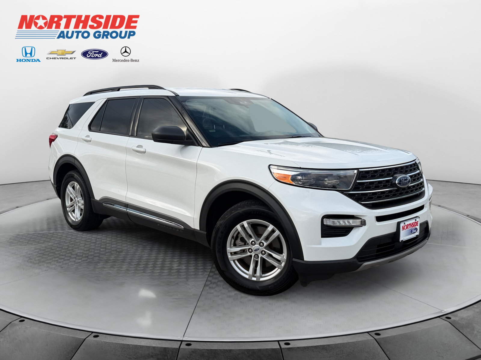 Certified 2023 Ford Explorer XLT w/ Equipment Group 202A