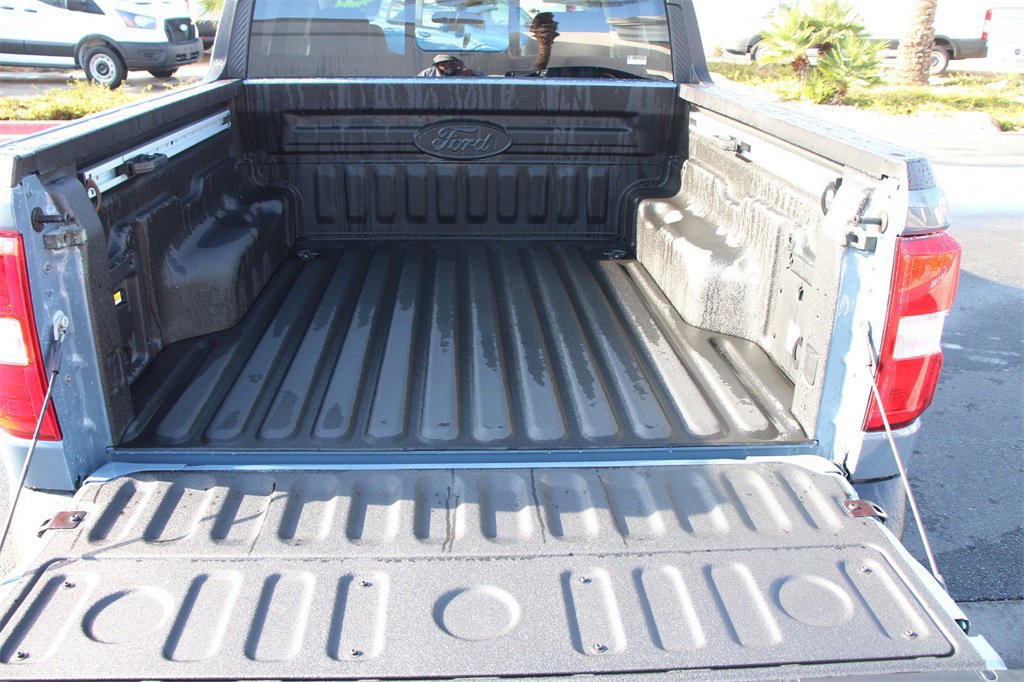 Certified 2024 Ford Maverick Lariat image 25