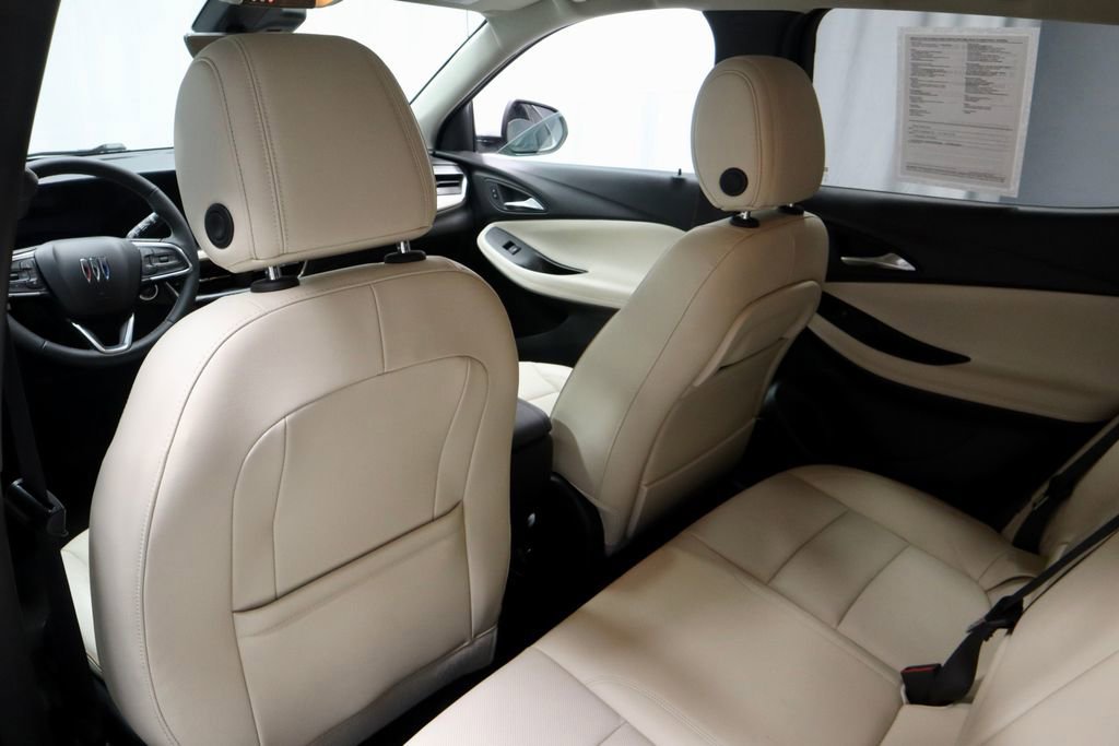 Used 2024 Buick Encore GX Avenir w/ Avenir Technology Package image 21