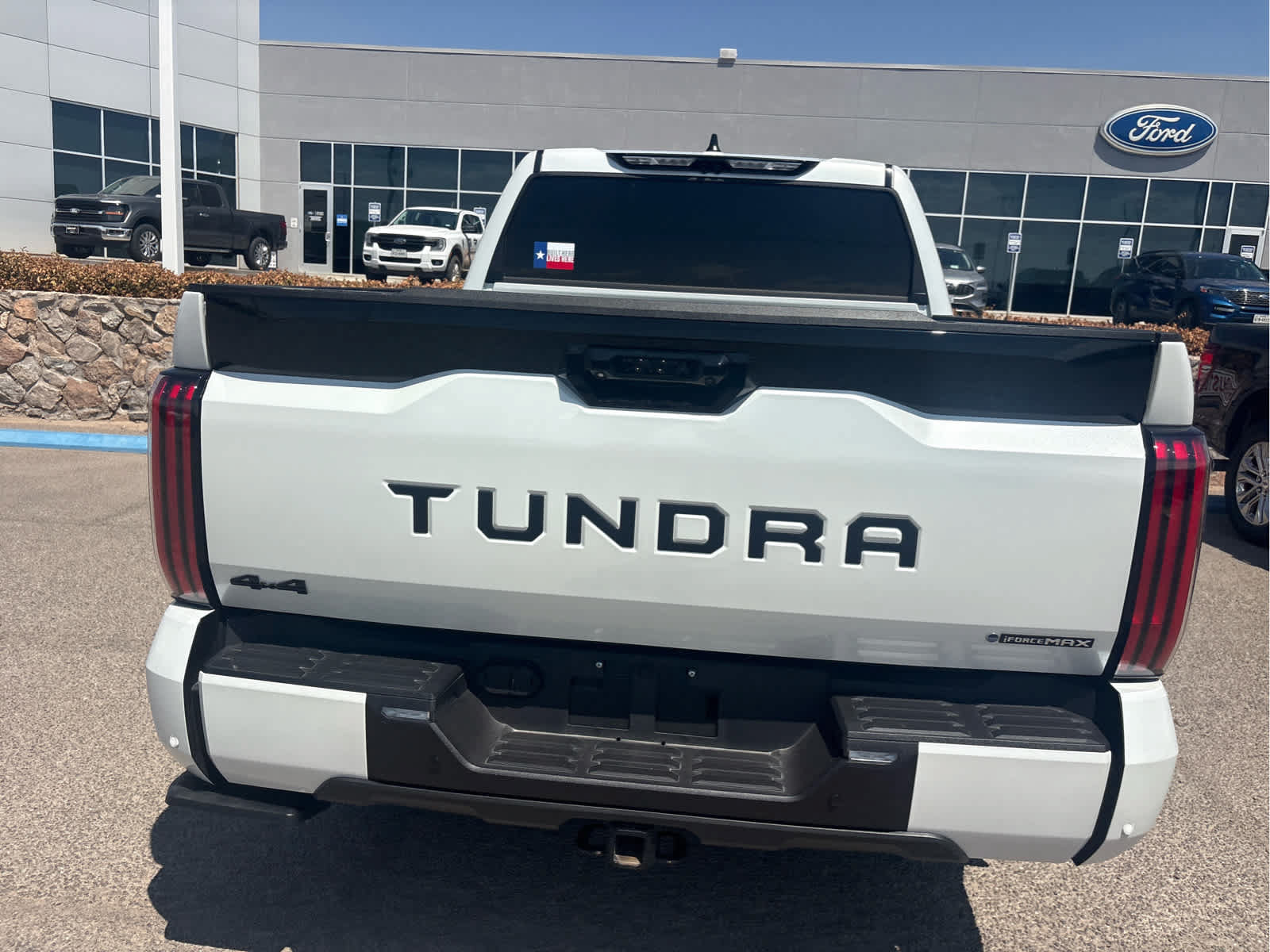 Used 2026 Toyota Tundra Platinum w/ TRD Off-Road Package AWD/4WD image 37