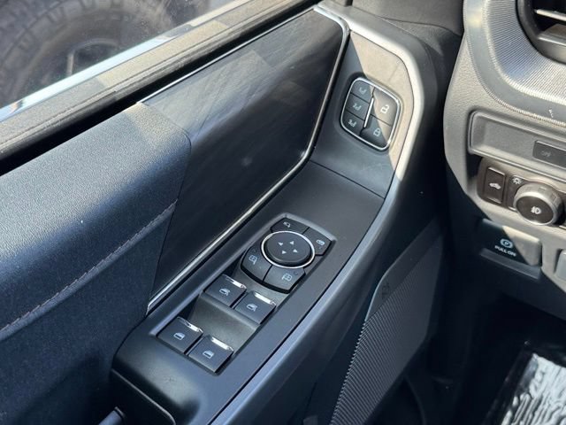 Certified 2025 Ford F150 Lariat w/ Equipment Group 501A Mid AWD/4WD image 33