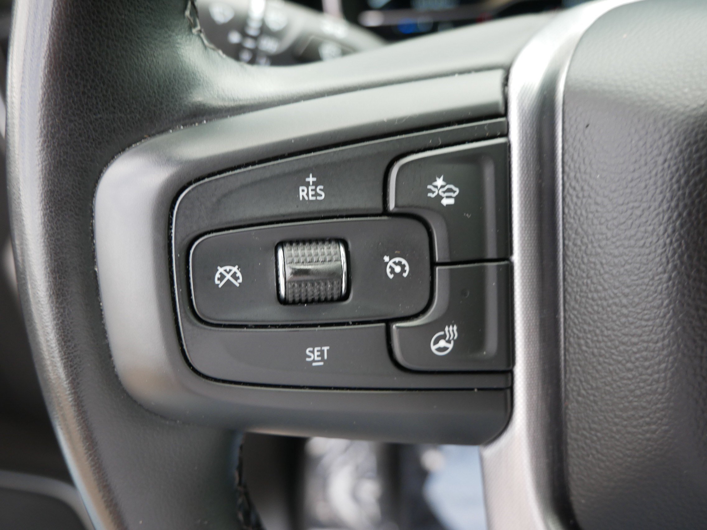 Used 2024 GMC Sierra 1500 SLT AWD/4WD image 28