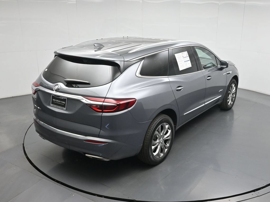 Used 2020 Buick Enclave Avenir w/ Avenir Technology Package FWD image 41