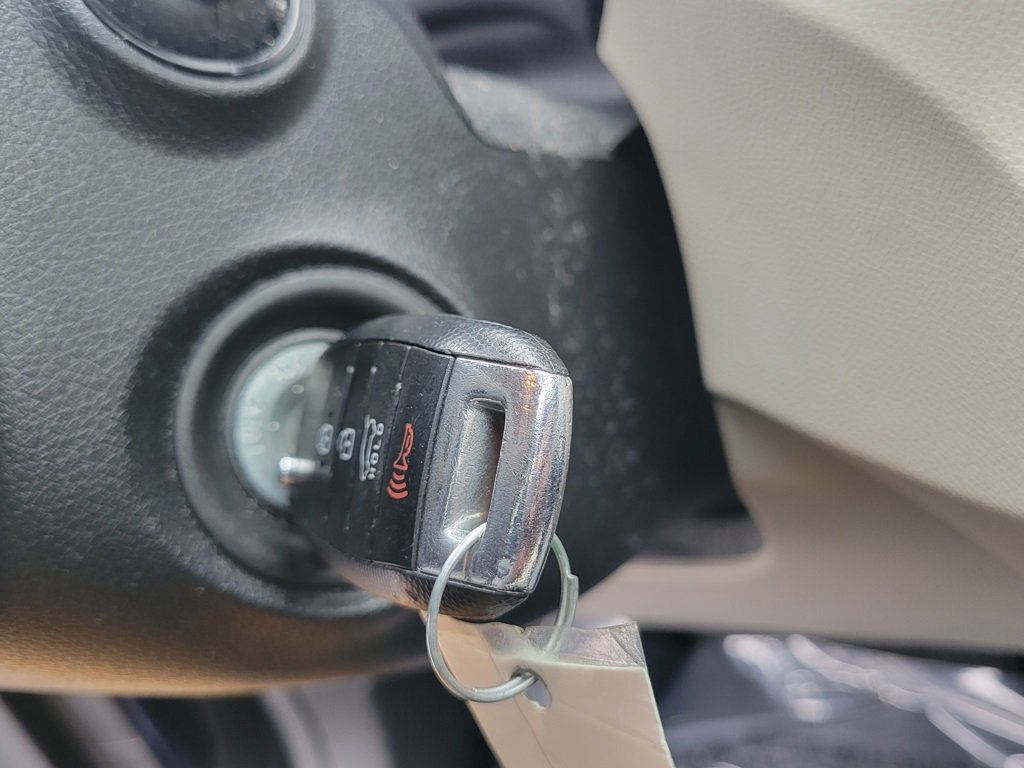 Used 2017 Kia Sorento LX image 26