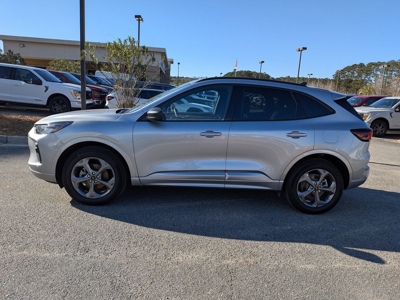 Certified 2023 Ford Escape ST-Line w/ Tech Pack #1 image 8