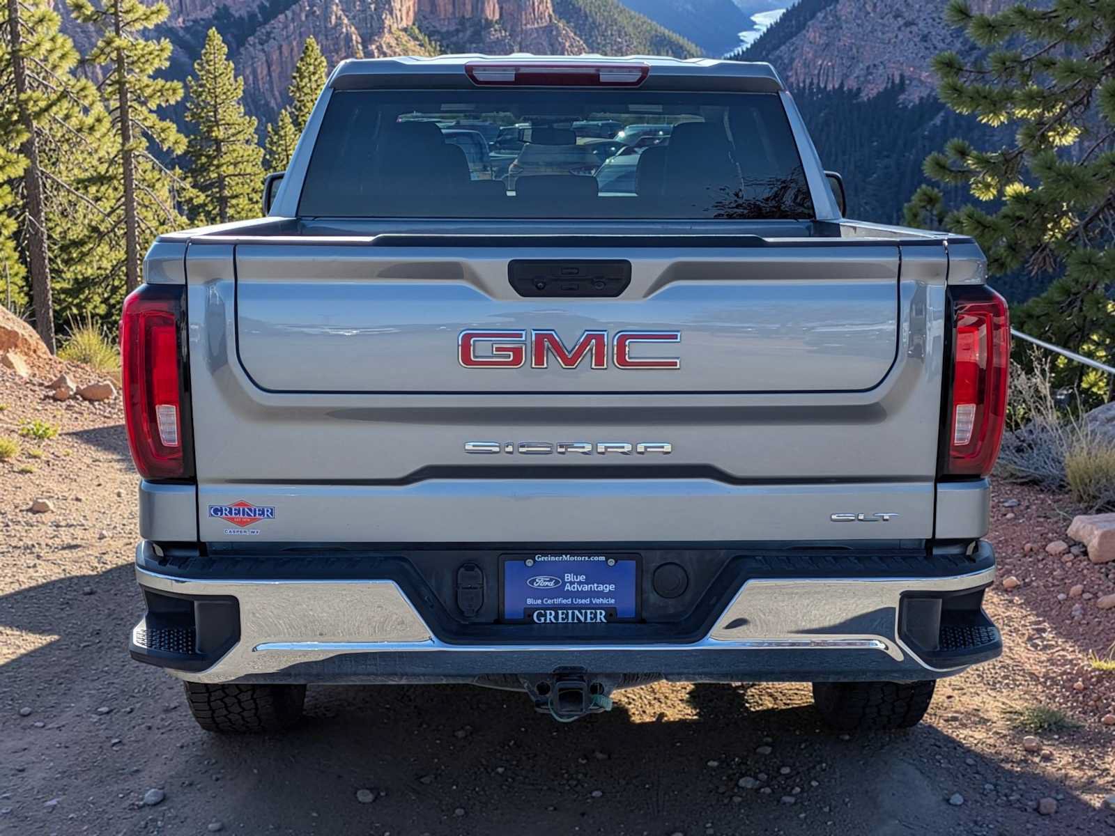 Used 2025 GMC Sierra 1500 SLT AWD/4WD image 5