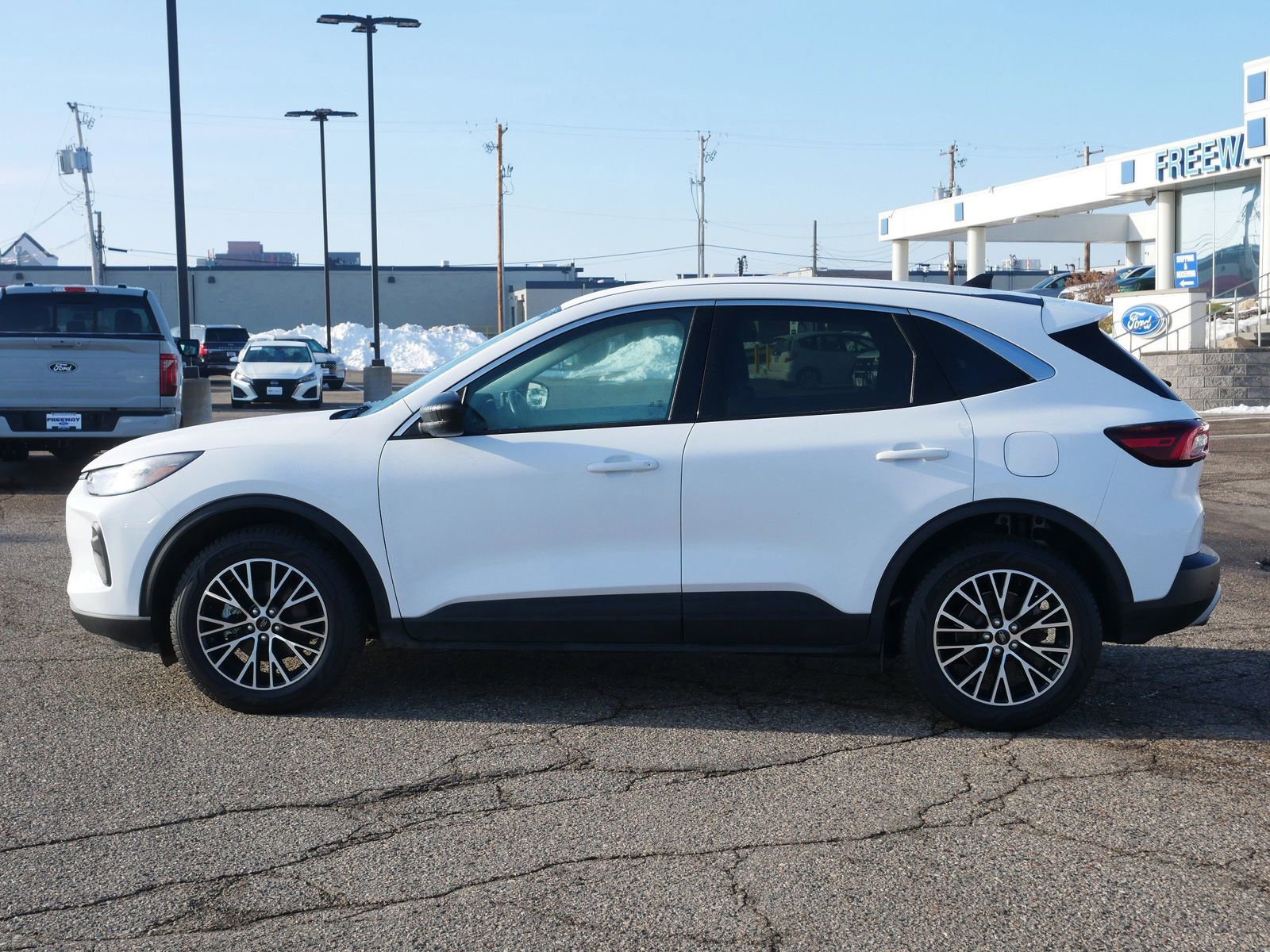 Certified 2023 Ford Escape Active w/ Tech Pack #1 image 6