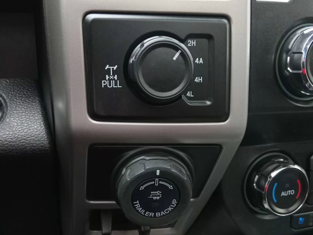 Certified 2019 Ford F150 Lariat image 29