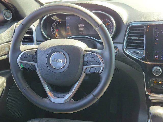 Used 2019 Jeep Grand Cherokee Laredo w/ Security & Convenience Group image 20