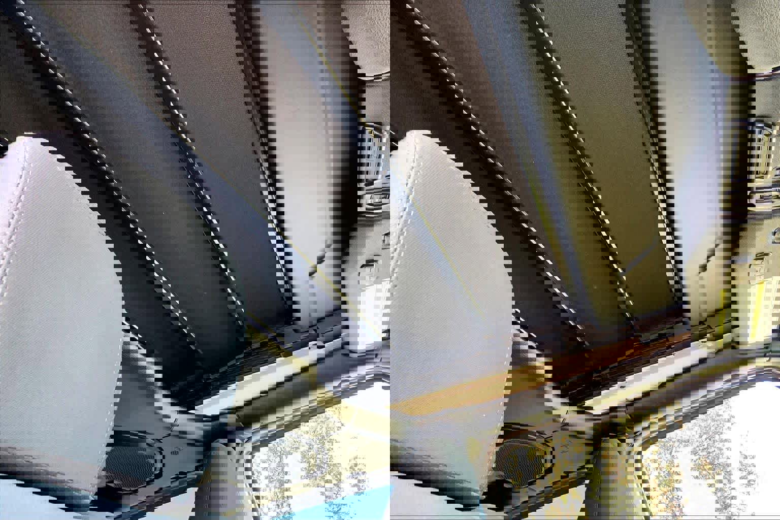 Used 2022 Jeep Wrangler Unlimited Rubicon 4xe w/ Steel Bumper Group image 26