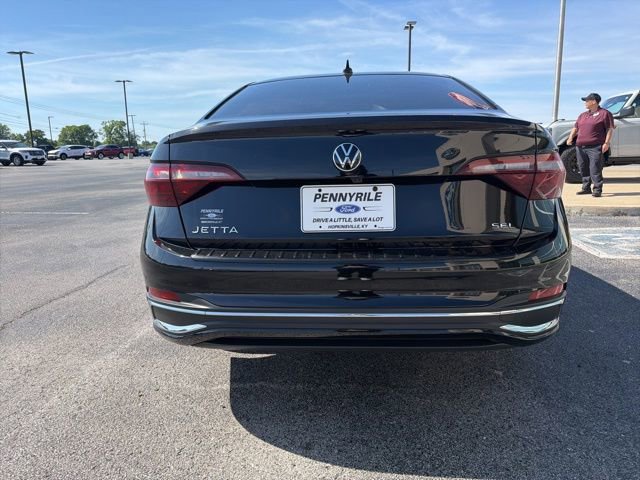 Used 2024 Volkswagen Jetta SEL FWD image 6