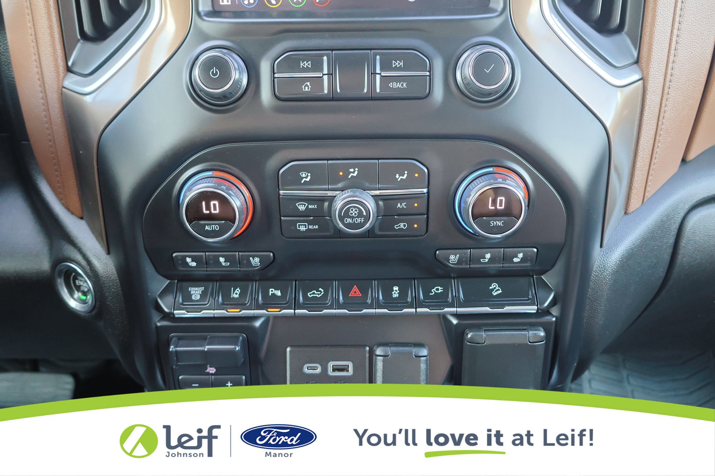 Used 2020 Chevrolet Silverado 2500 High Country w/ Z71 Off-Road Package image 23