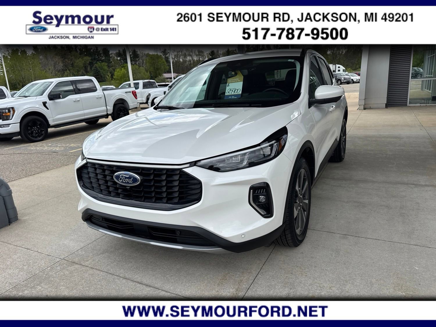 Certified 2023 Ford Escape Platinum AWD/4WD image 1