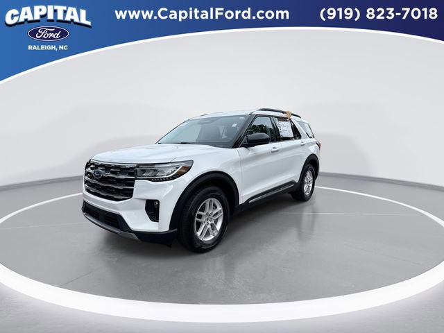 Certified 2025 Ford Explorer Active w/ Active Comfort Package RWD image 4