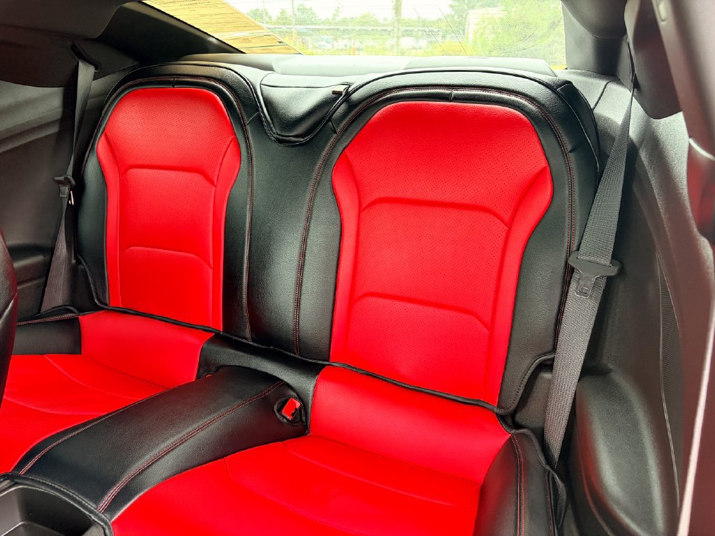 Used 2020 Chevrolet Camaro LT w/ RS Package RWD image 14