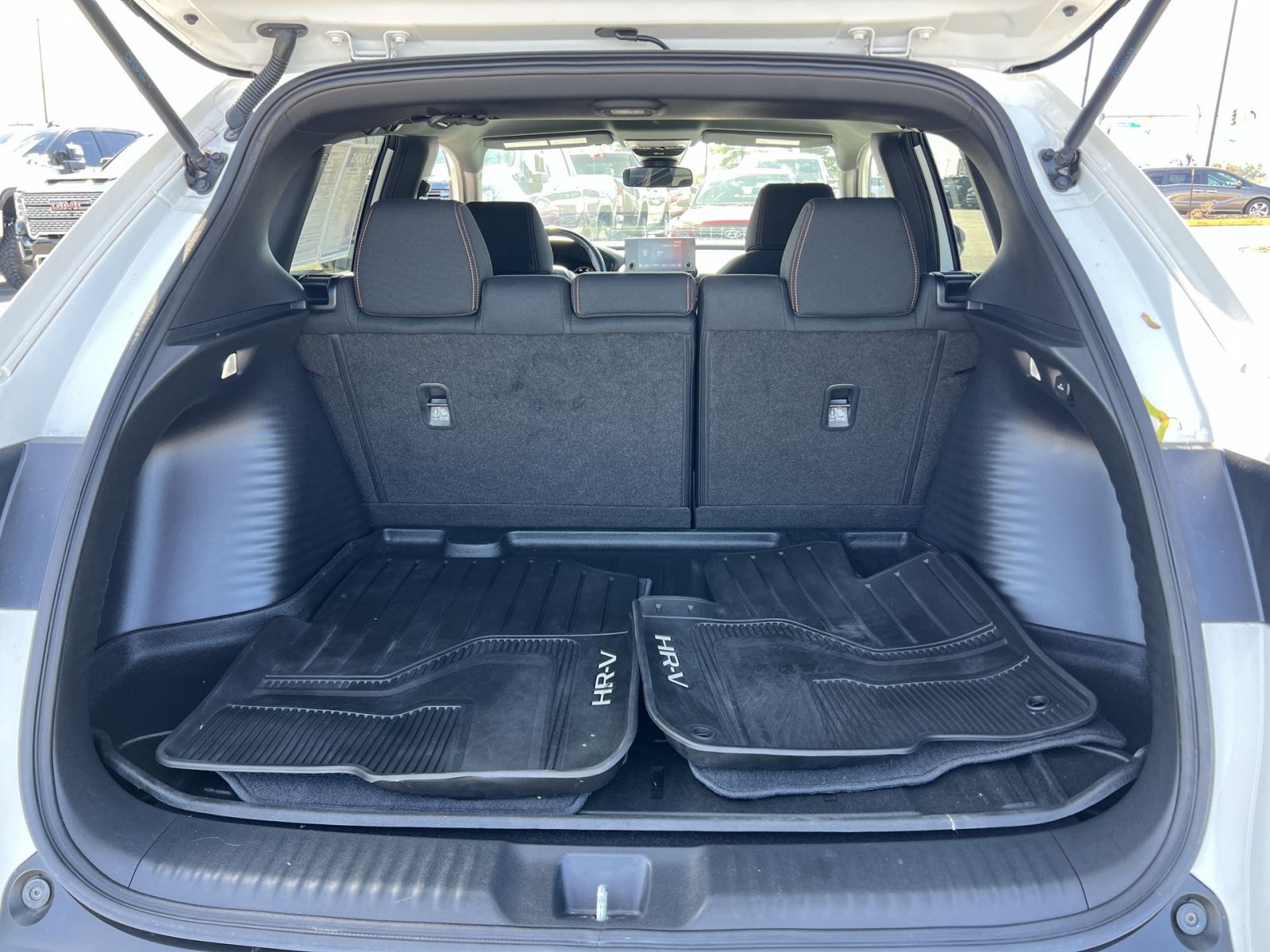 Used 2024 Honda HR-V Sport image 24