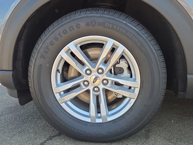 Certified 2023 Ford Explorer XLT w/ Equipment Group 202A RWD image 9
