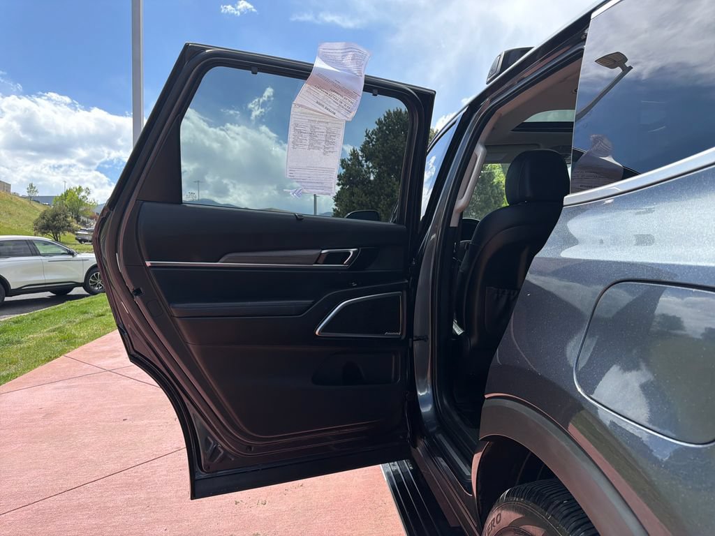 Used 2022 Kia Telluride SX FWD image 21