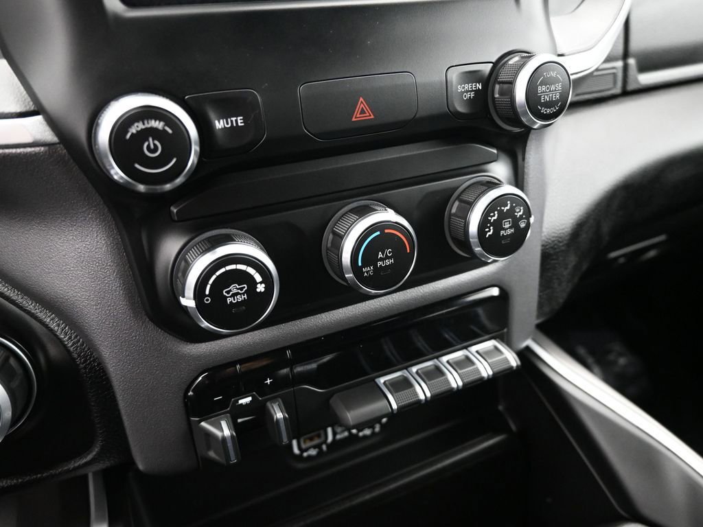 Used 2022 RAM 1500 Big Horn image 17