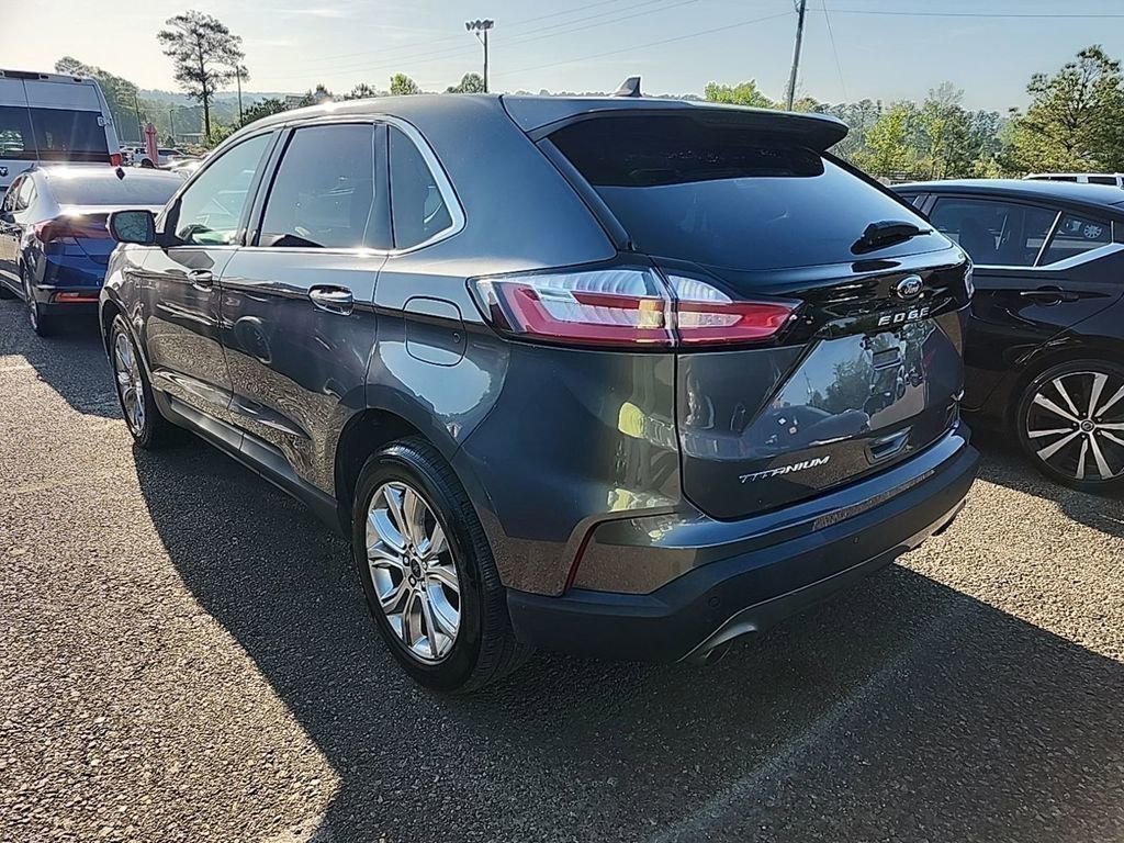Certified 2022 Ford Edge Titanium w/ Equipment Group 301A AWD/4WD image 2